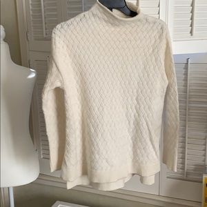 Vince Camuto Mock Beck sweater